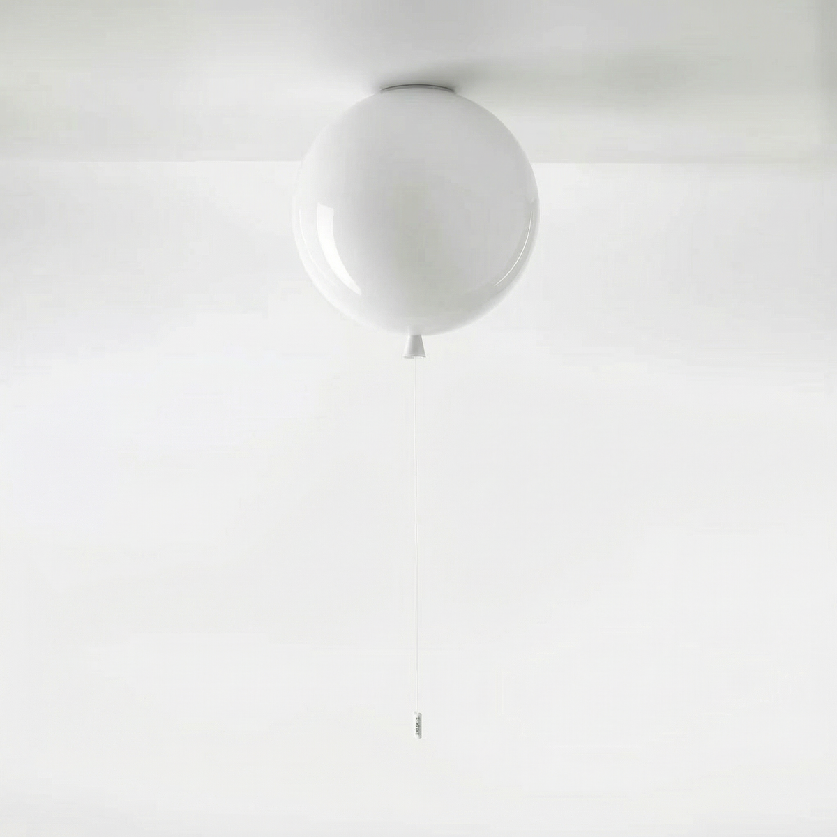 Ventra™ SkyBalloon Lamp