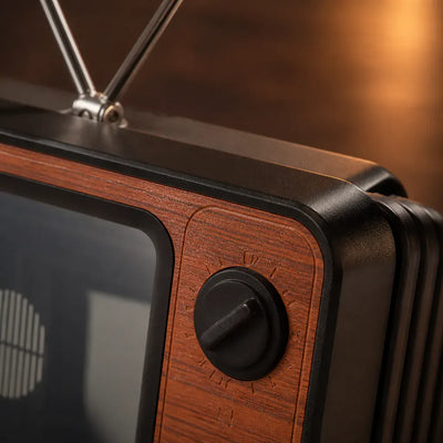 Ventra™ - Retro TV Phone Screen Magnifier