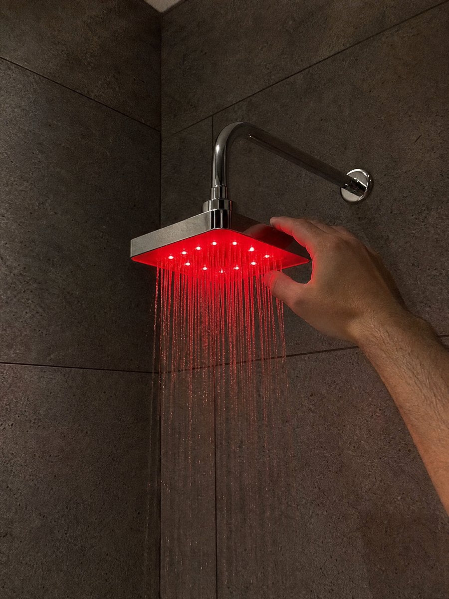 Screw on RUBRA and turn on the water